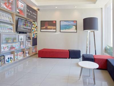 Red Planet Quezon Timog Hotel 3*