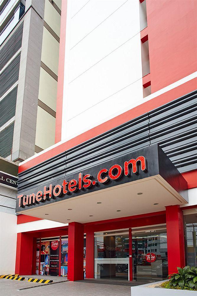Red Planet Quezon Timog Hotel