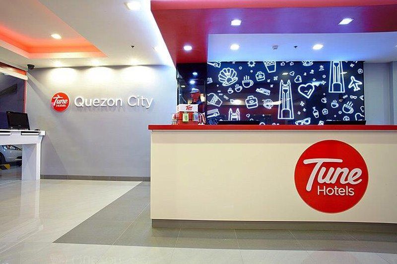 Red Planet Quezon Timog Hotel
