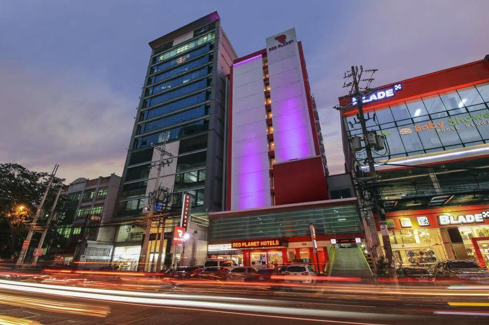 Red Planet Quezon Timog 3*